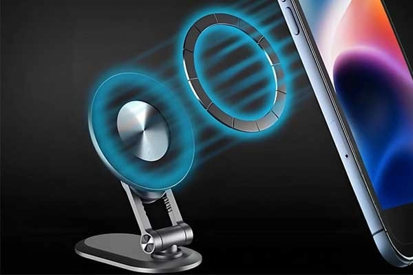 Magnets in Wireless Charging Alignment