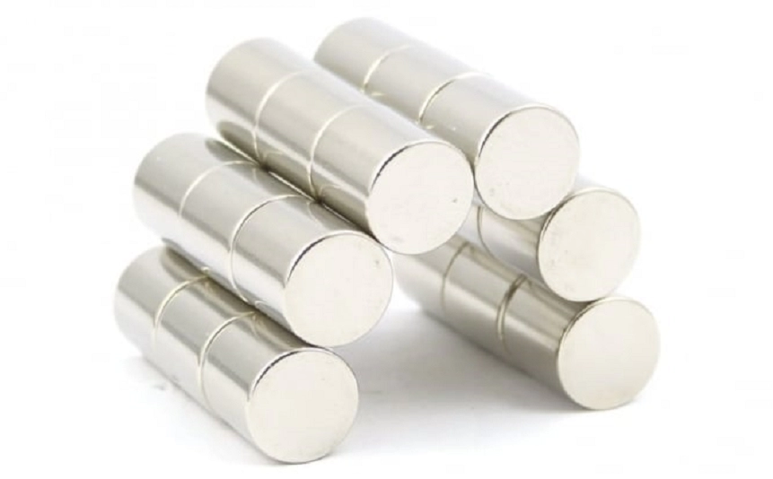 High-Temperature Stable SmCo Magnets